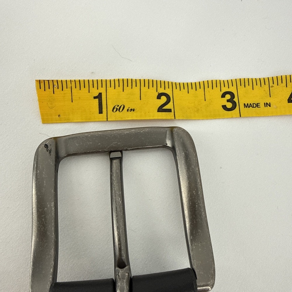 Fossil Mens Black Genuine Leather Belt Silver Buckle Size 40 Casual Career - Picture 14 of 16